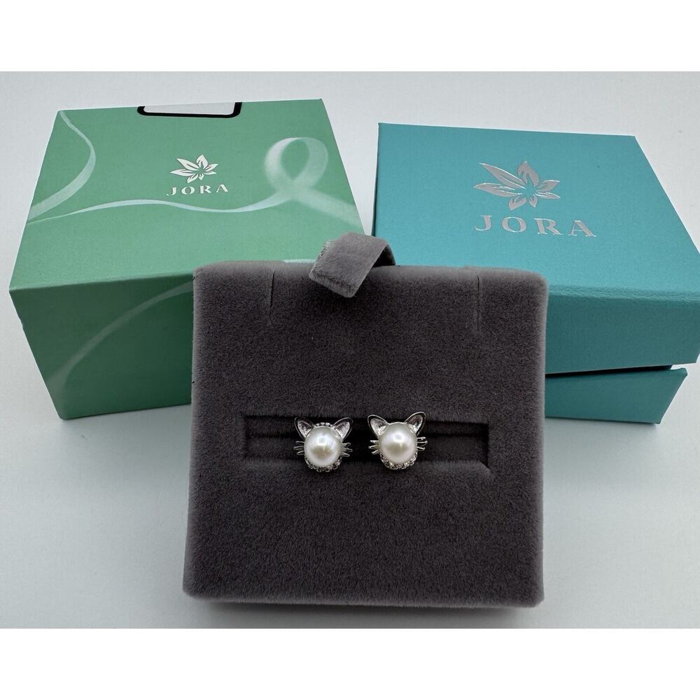 Jora Cat Earrings Sterling Silver Freshwater Pearls Brand New